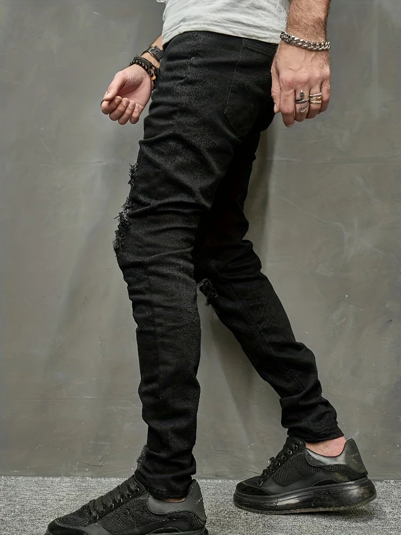 Men's slim fit jeans with torn